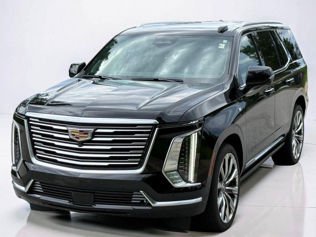Certified 2025 Cadillac Escalade Premium Luxury Platinum w/ LPO, Floor Liner Package AWD/4WD image 8