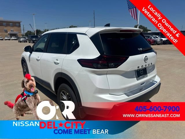 New 2026 Nissan Rogue SV FWD image 3