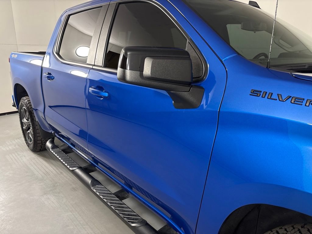 Used 2022 Chevrolet Silverado 1500 RST w/ Convenience Package II AWD/4WD image 15