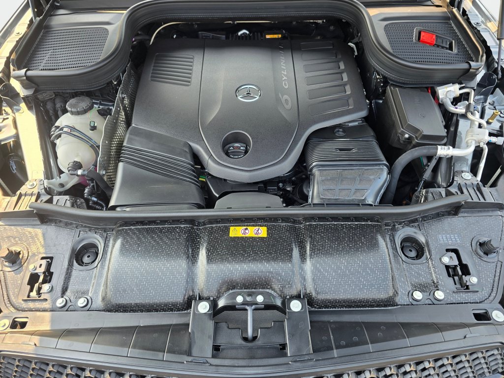 New 2026 Mercedes-Benz GLE 450 4MATIC image 11