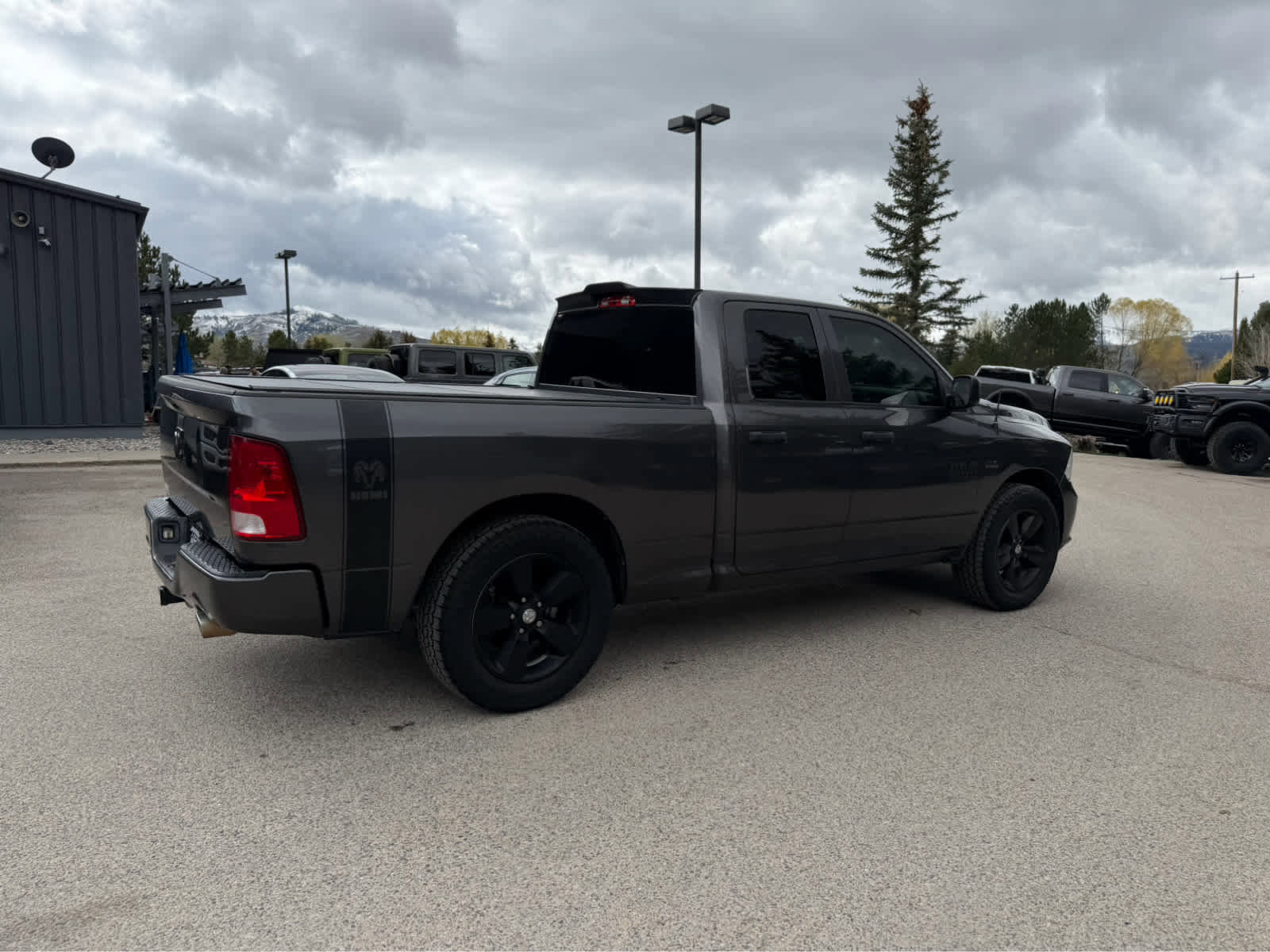 Used 2016 RAM 1500 Express w/ Popular Equipment Group image 9