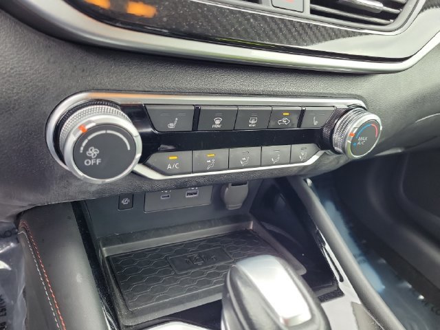 Used 2023 Nissan Altima 2.5 SR w/ SR Premium Package FWD image 29