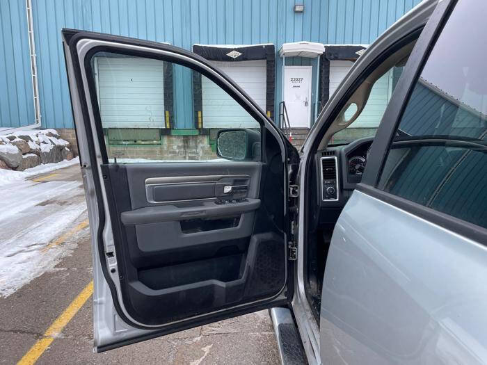 Used 2015 RAM 1500 Big Horn image 22