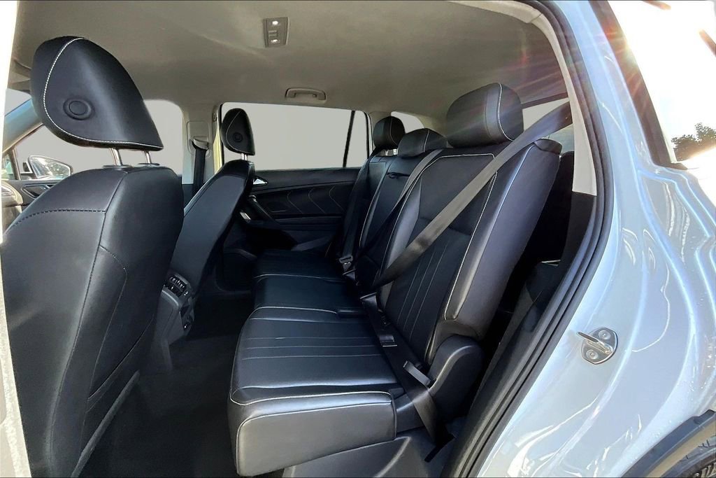 Used 2024 Volkswagen Tiguan Wolfsburg Edition image 20