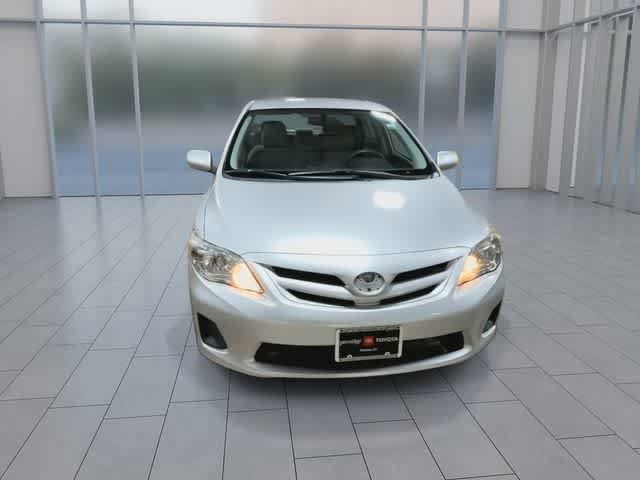 Used 2012 Toyota Corolla LE FWD image 3