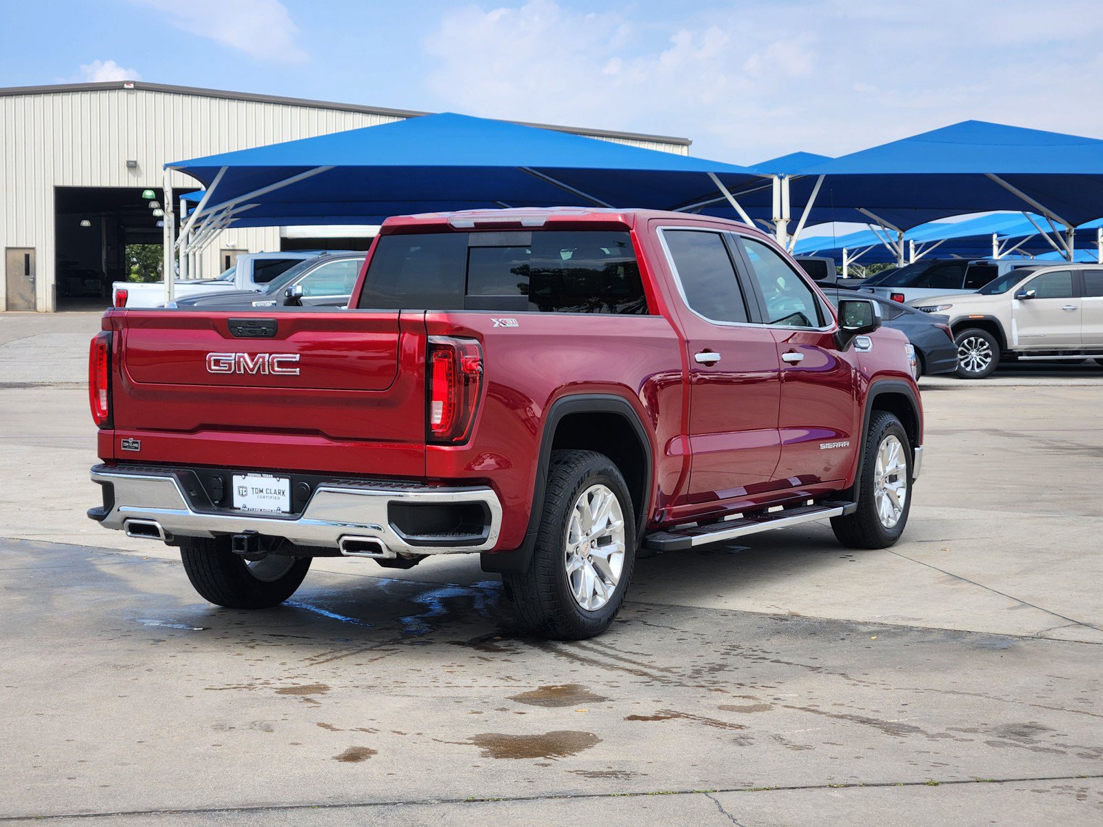 Used 2021 GMC Sierra 1500 SLT AWD/4WD image 5