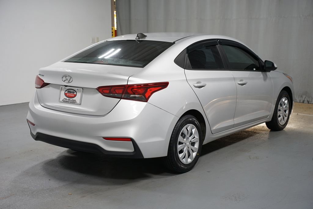 Used 2022 Hyundai Accent SE image 8