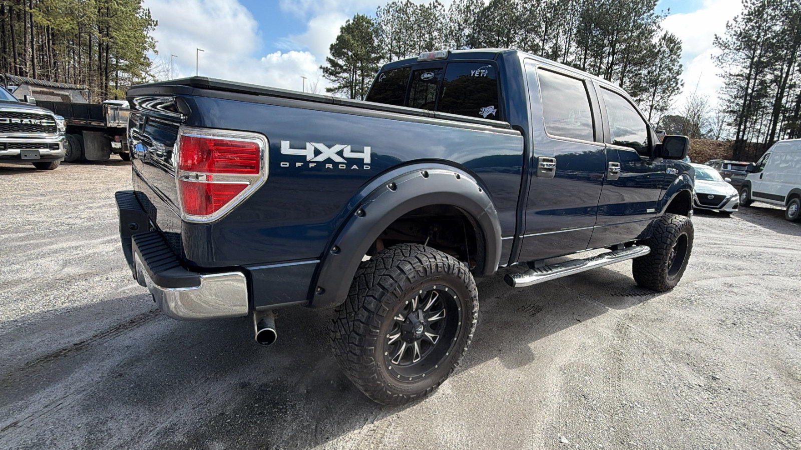 Used 2013 Ford F150 XLT w/ Luxury Equipment Group image 8