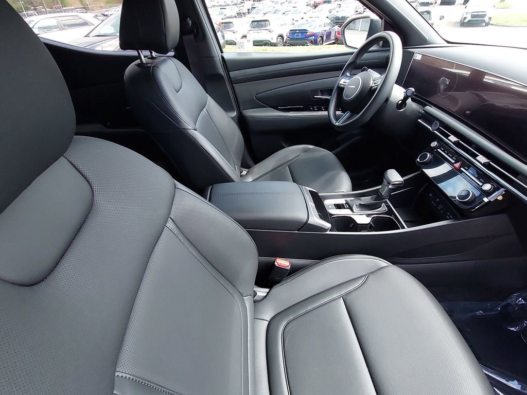 Certified 2025 Hyundai Santa Cruz SEL image 10