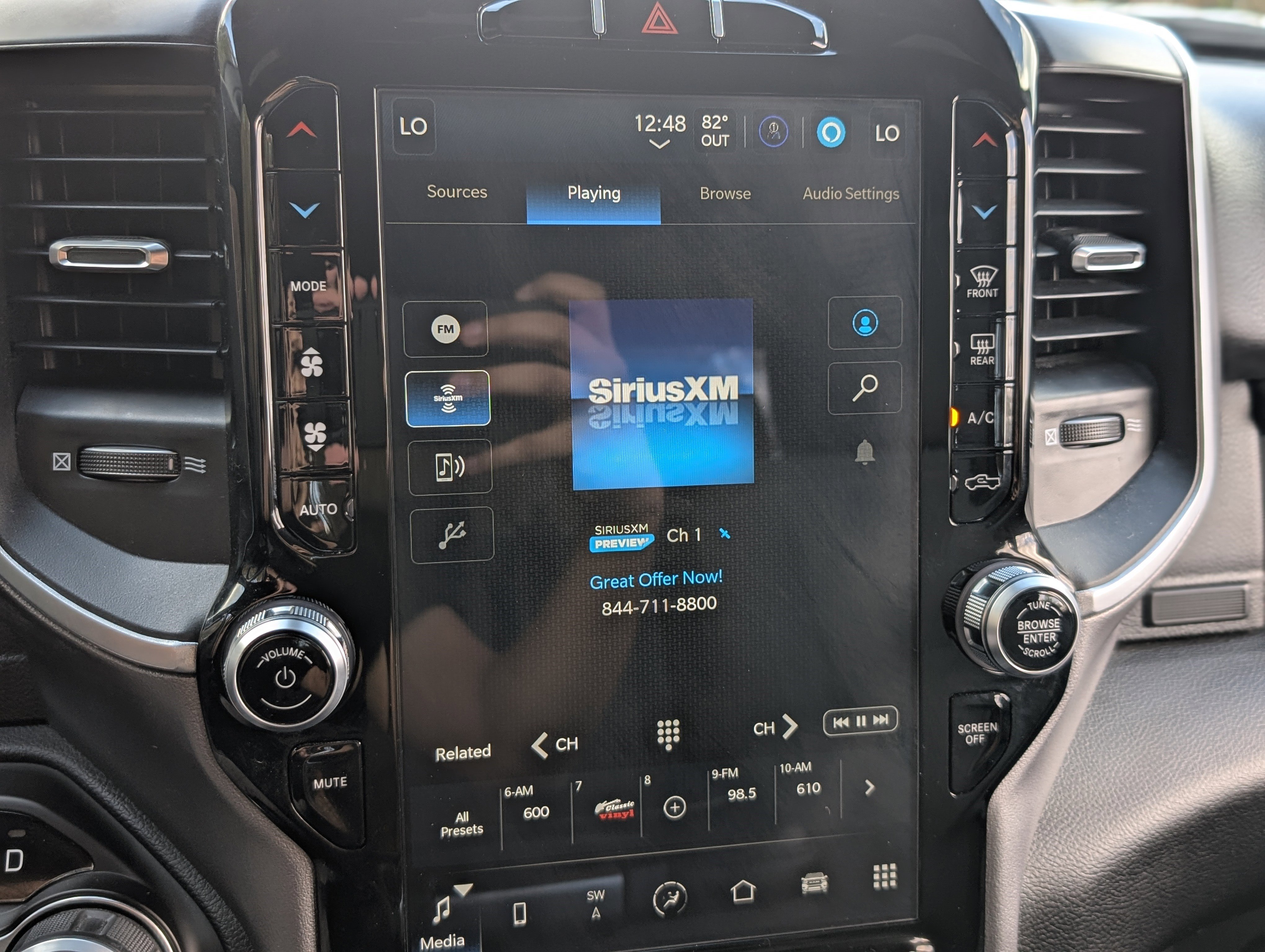 Used 2024 RAM 2500 Big Horn w/ Sport Appearance Package image 28