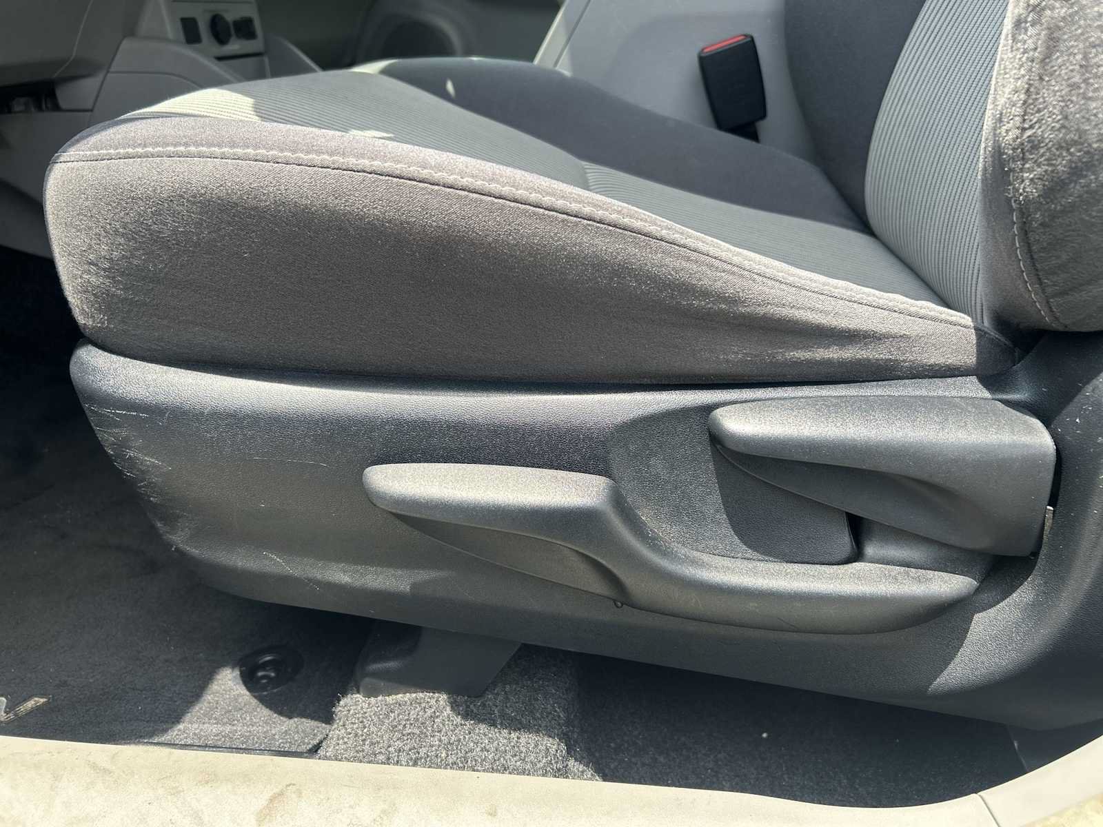 Used 2017 Toyota Prius V Three FWD image 14