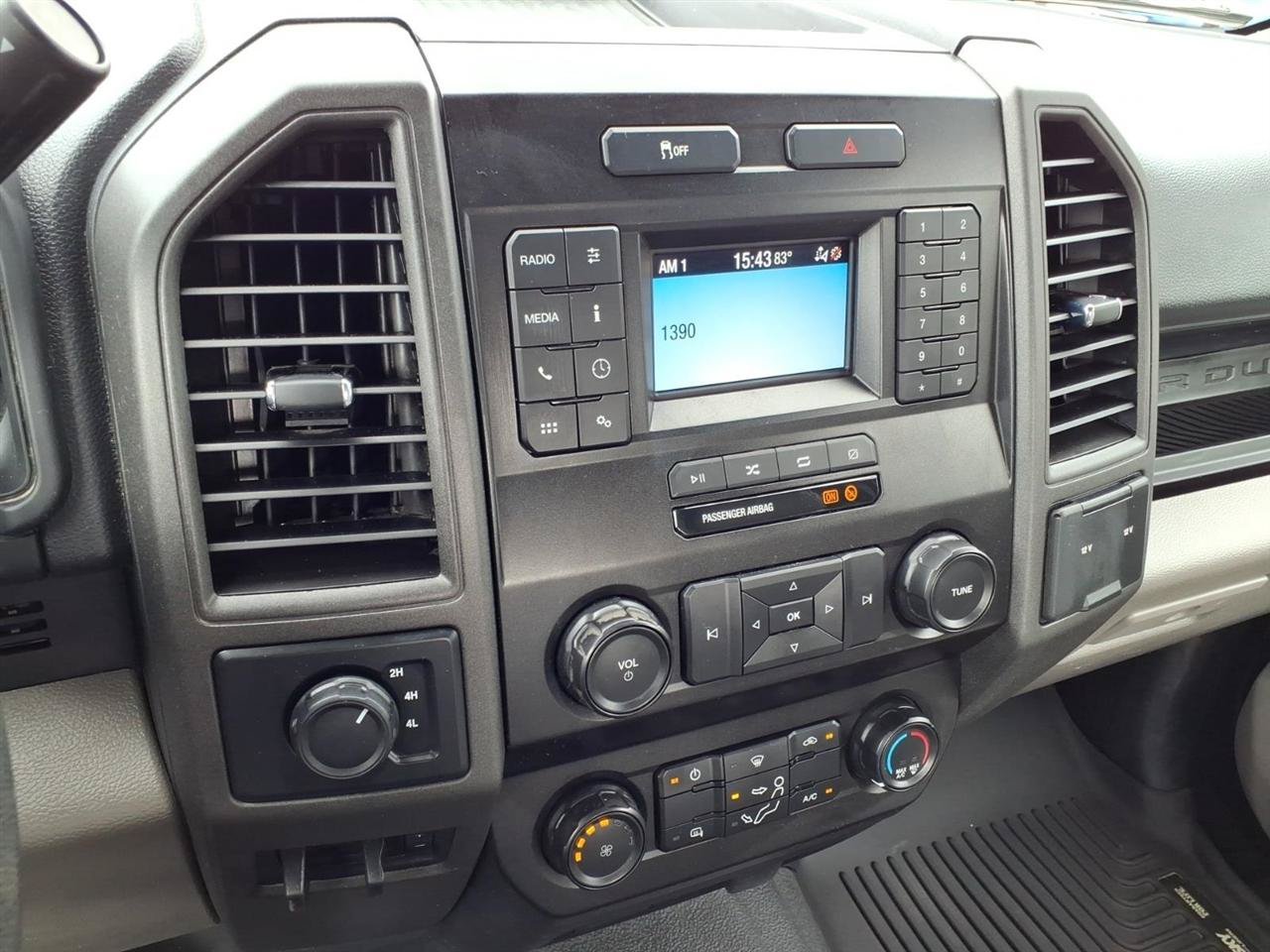Used 2022 Ford F250 XL w/ Power Equipment Group AWD/4WD image 29