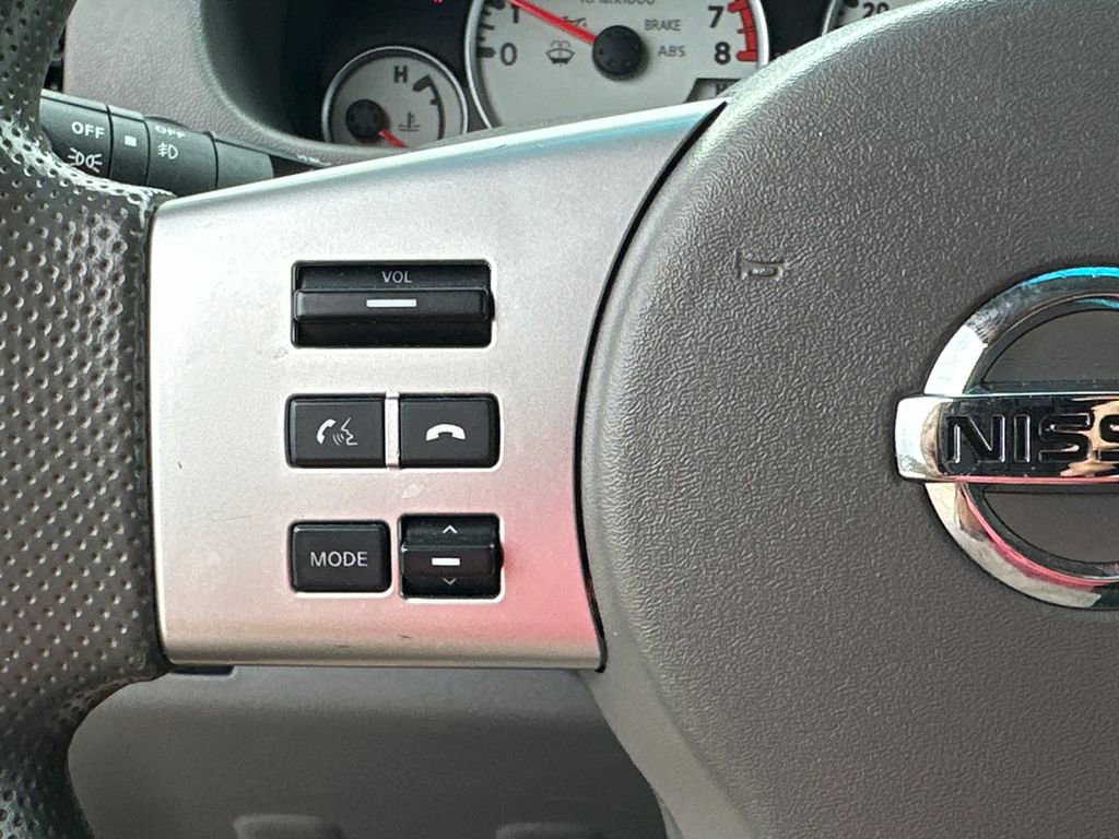 Used 2015 Nissan Frontier Desert Runner image 24