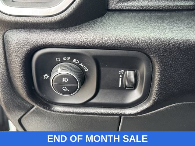 Used 2025 RAM 2500 Big Horn AWD/4WD image 30