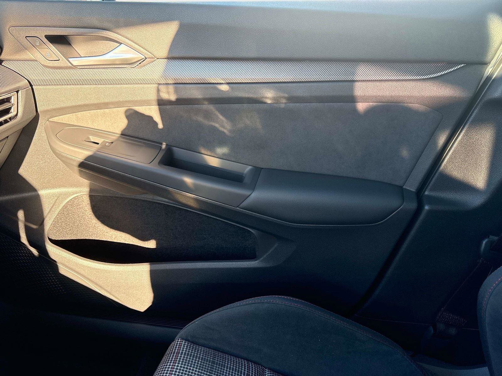 New 2026 Volkswagen Golf S image 23