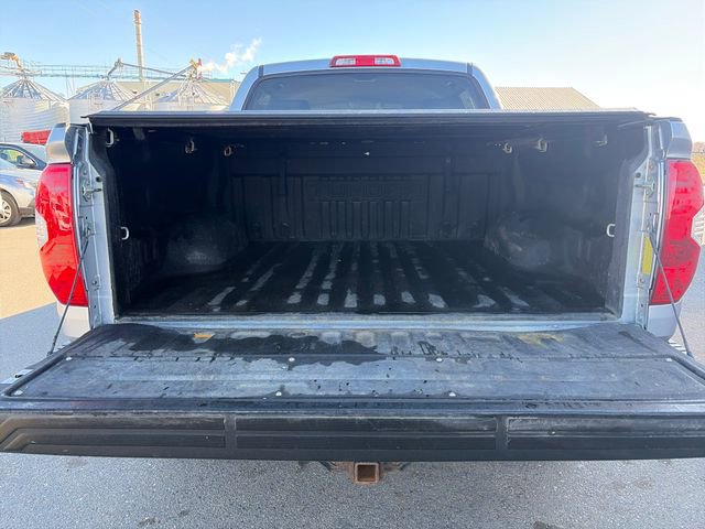 Used 2017 Toyota Tundra SR5 w/ TRD Off Road Package AWD/4WD image 40