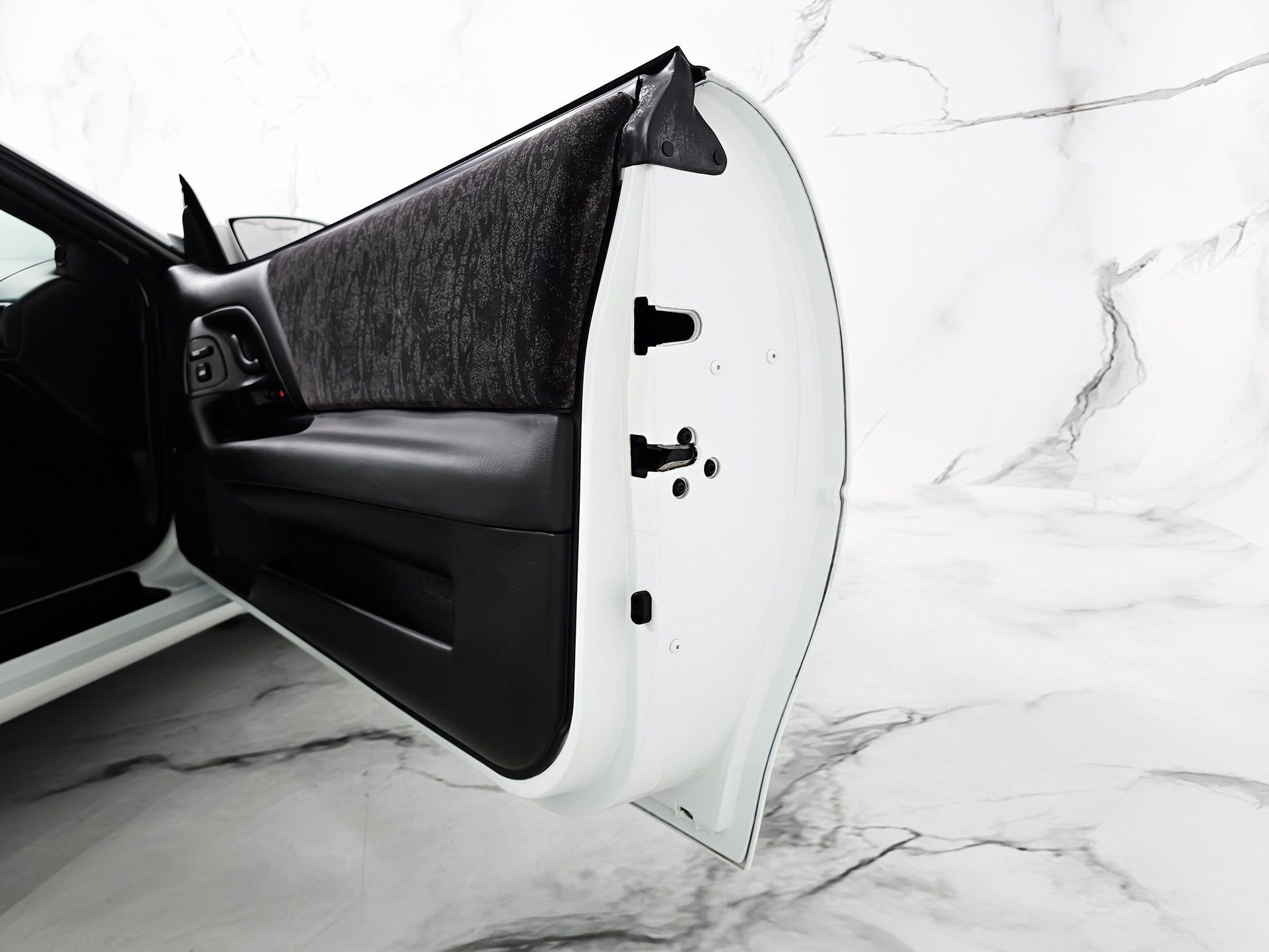 Used 2000 Chevrolet Camaro Z28 w/ SS Performance/Appearance Pkg image 34