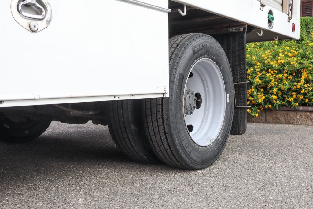 Used 2021 Ford F550 2WD Regular Cab Super Duty image 45