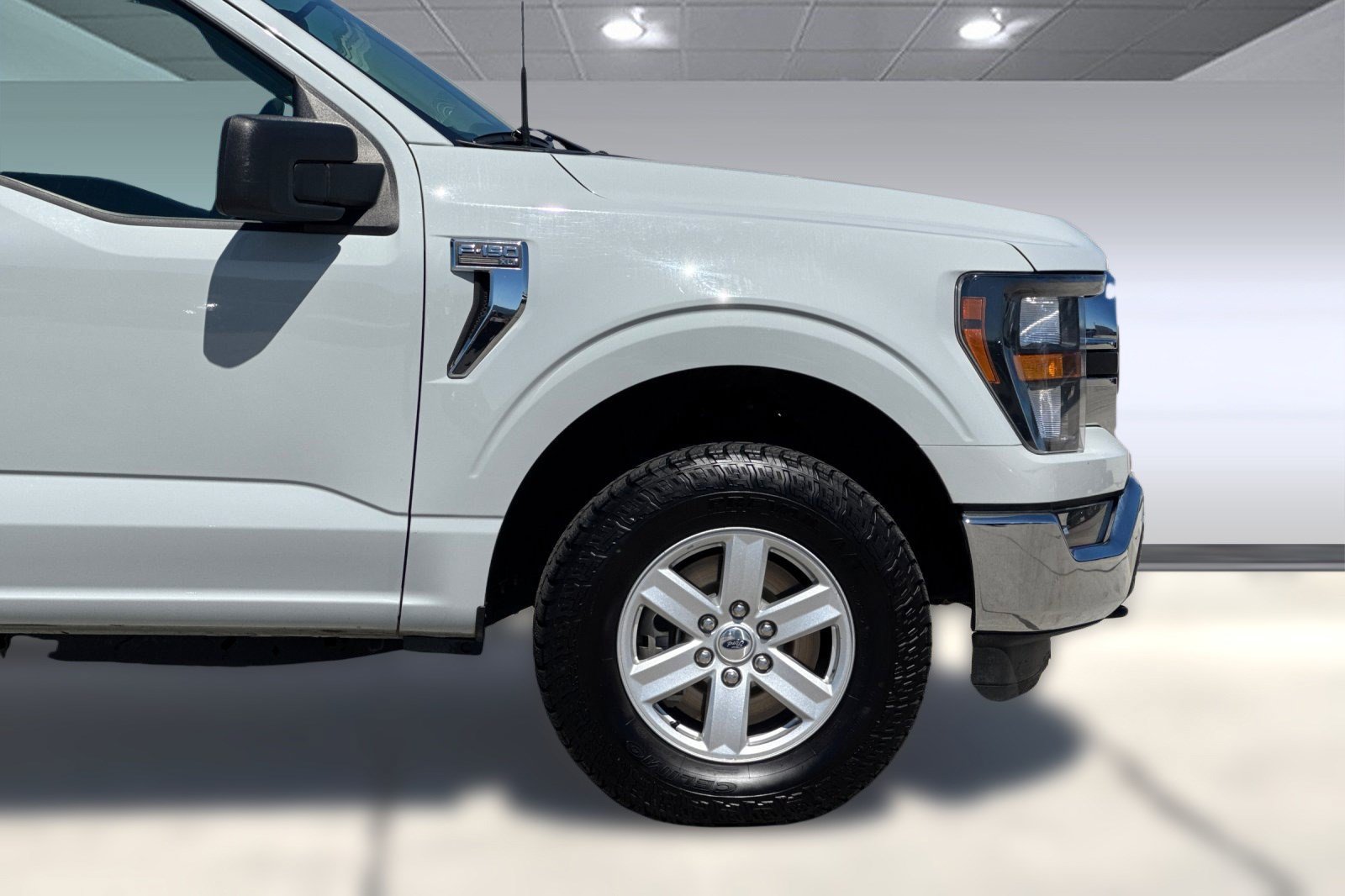 Used 2023 Ford F150 XLT AWD/4WD image 32