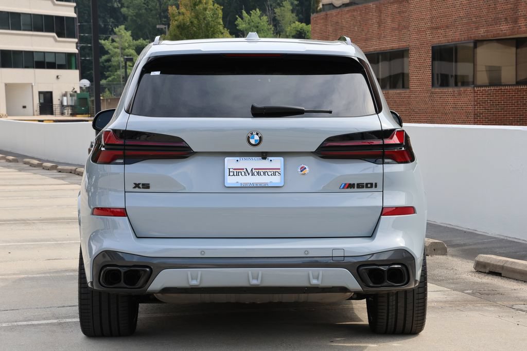 Used 2025 BMW X5 M60i AWD/4WD image 3