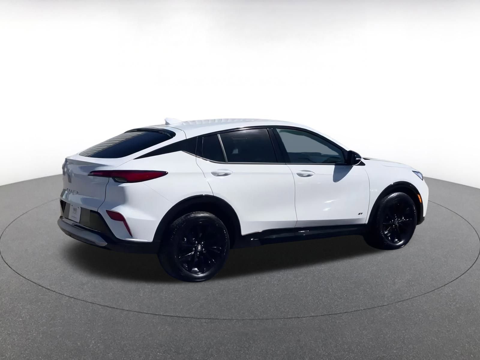 Used 2025 Buick Envista Sport Touring image 15