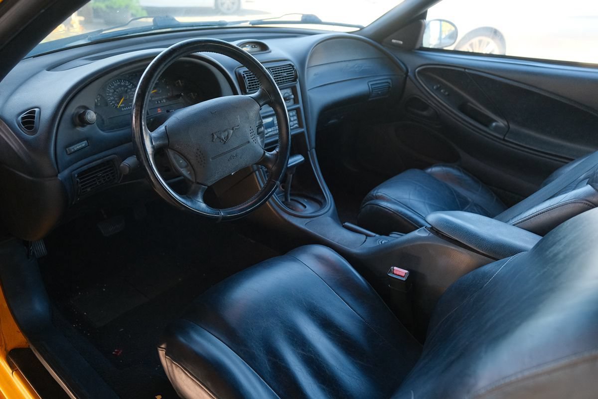 Used 1995 Ford Mustang GT RWD image 13