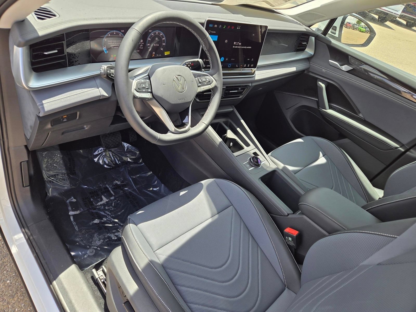 New 2026 Volkswagen Tiguan SE AWD/4WD image 11