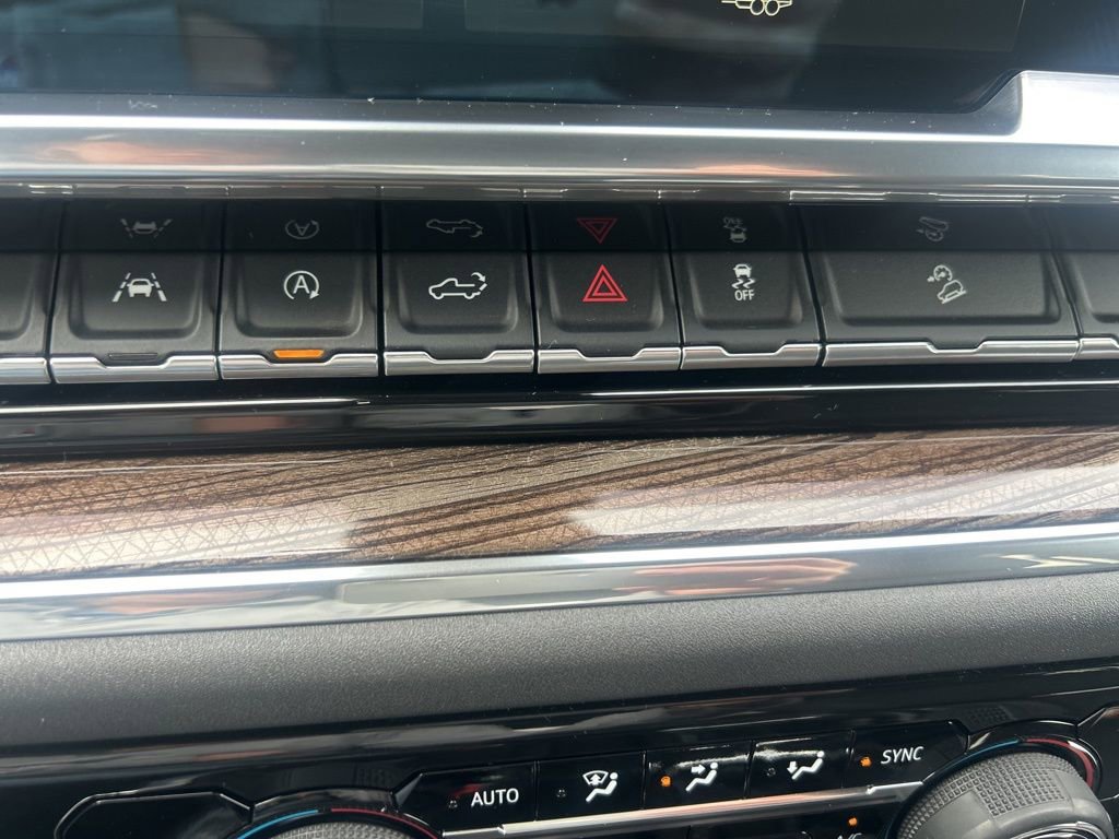 Used 2022 Chevrolet Silverado 1500 LT Trail Boss w/ Protection Package image 24