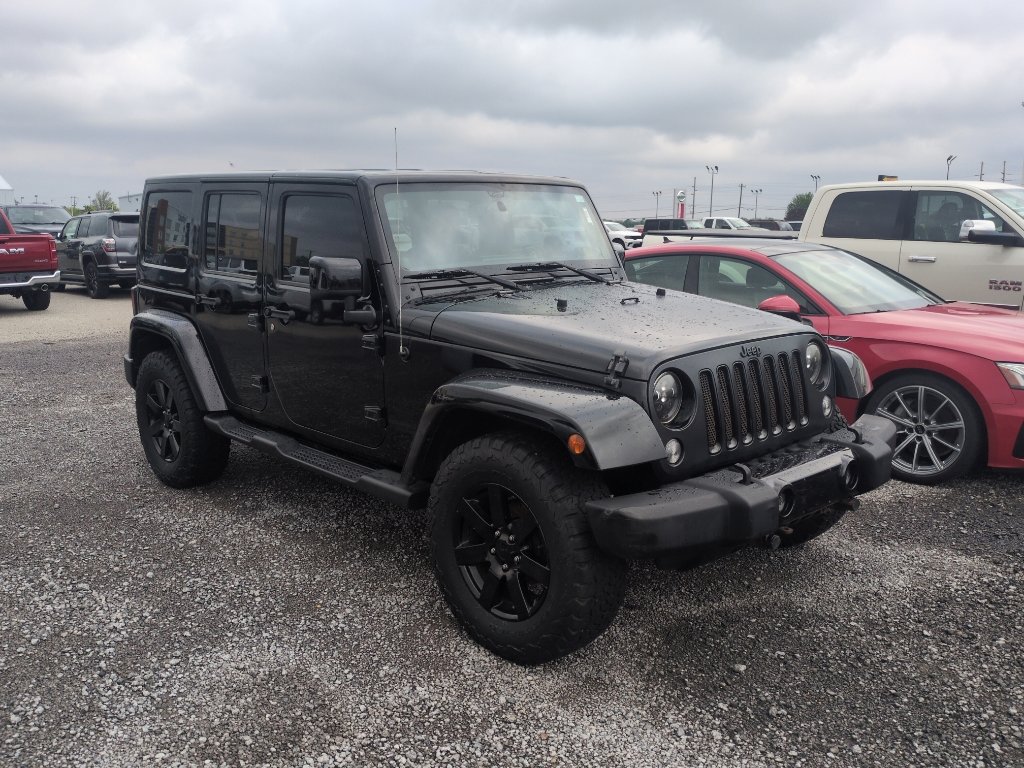 Used 2014 Jeep Wrangler Altitude AWD/4WD image 4