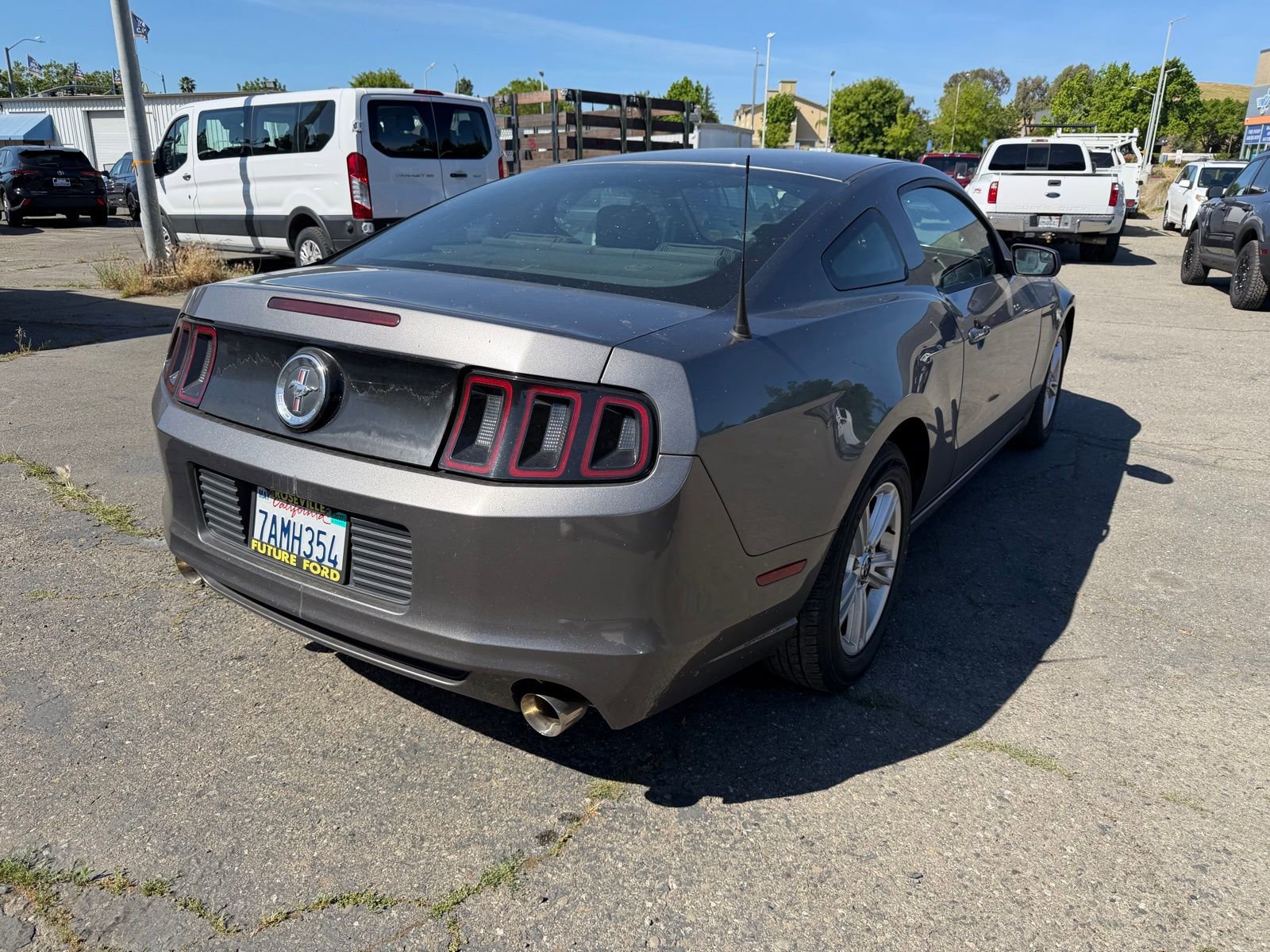 Used 2013 Ford Mustang Coupe image 5