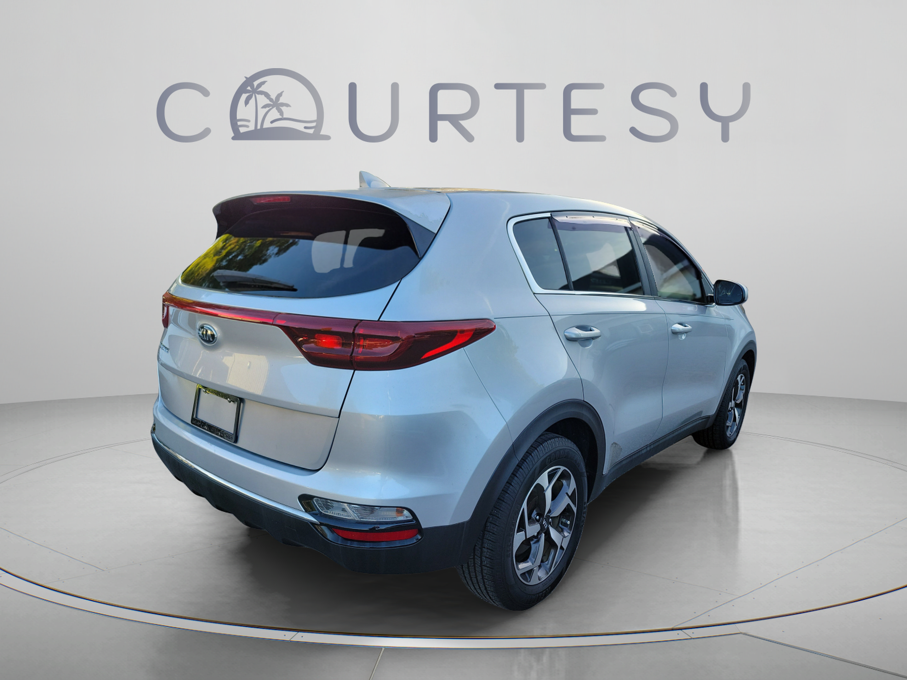 Used 2020 Kia Sportage LX FWD image 3