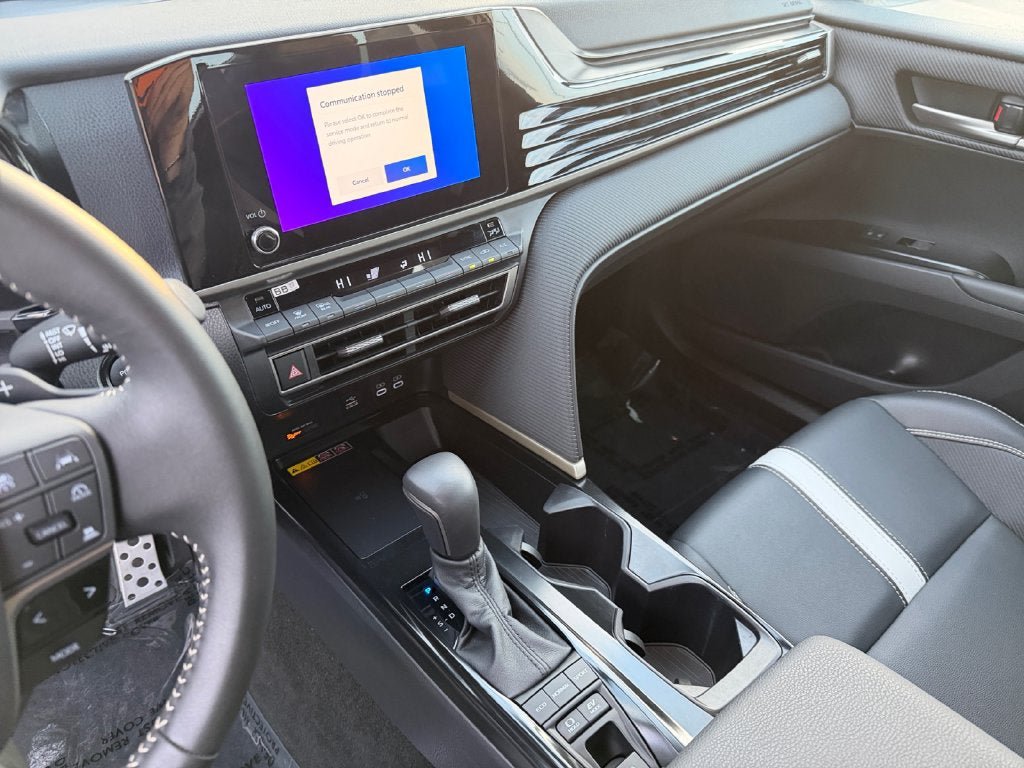 Used 2026 Toyota Camry SE FWD image 18
