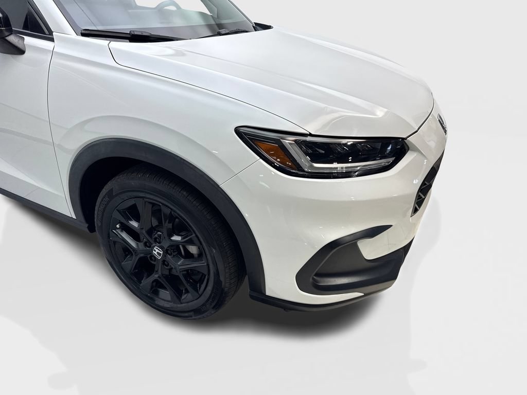 Used 2023 Honda HR-V Sport image 18