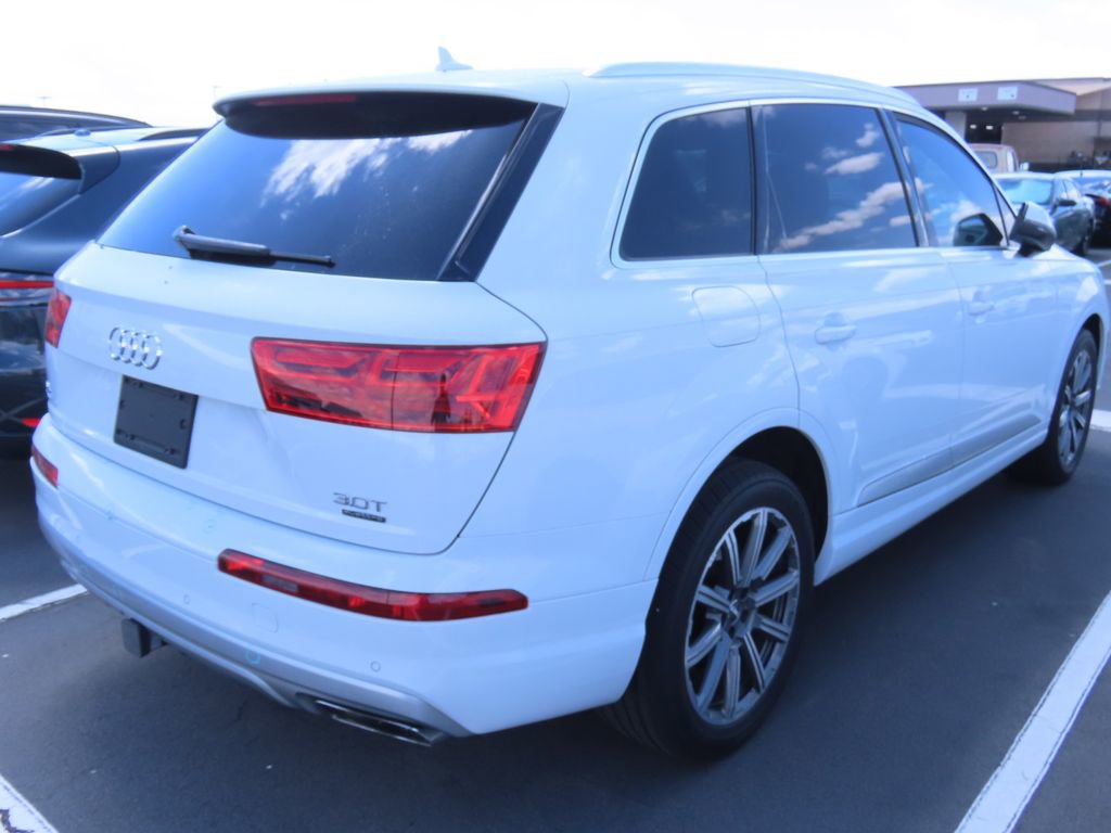 Used 2018 Audi Q7 3.0T Premium Plus AWD/4WD image 4