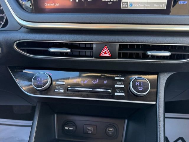 Used 2023 Hyundai Sonata SEL image 12