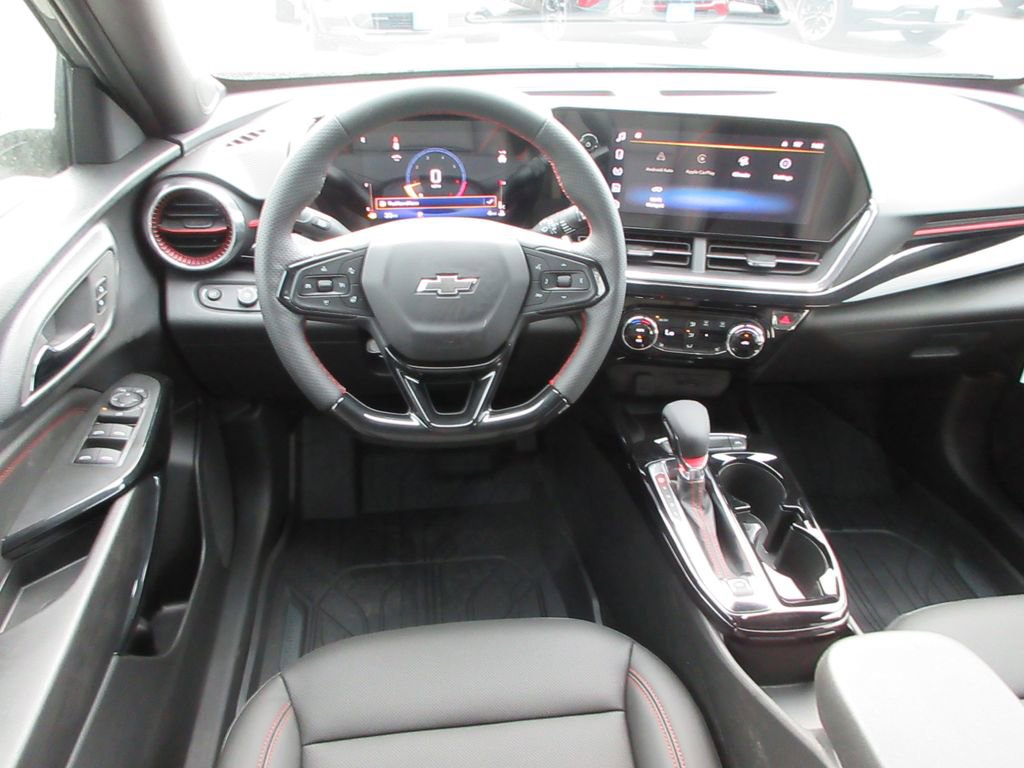New 2026 Chevrolet Trax RS w/ Sunroof Package FWD image 14