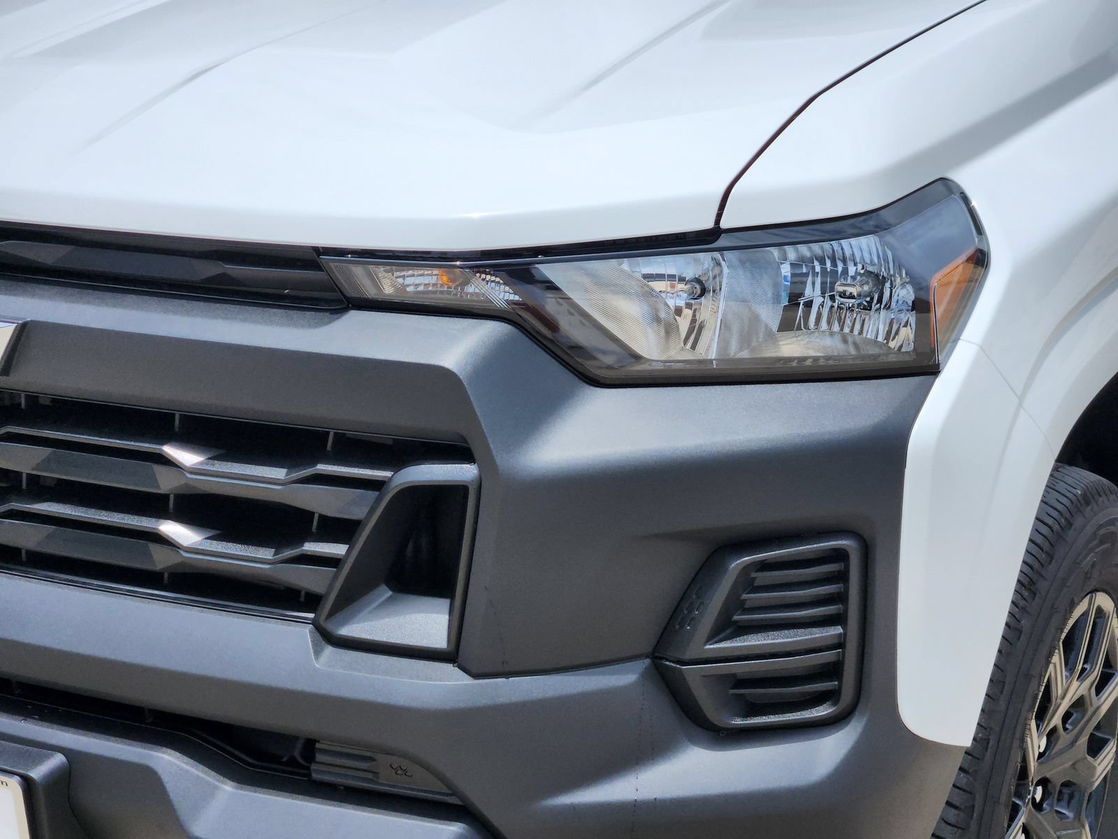 New 2026 Chevrolet Colorado W/T w/ WT Custom Package RWD image 9