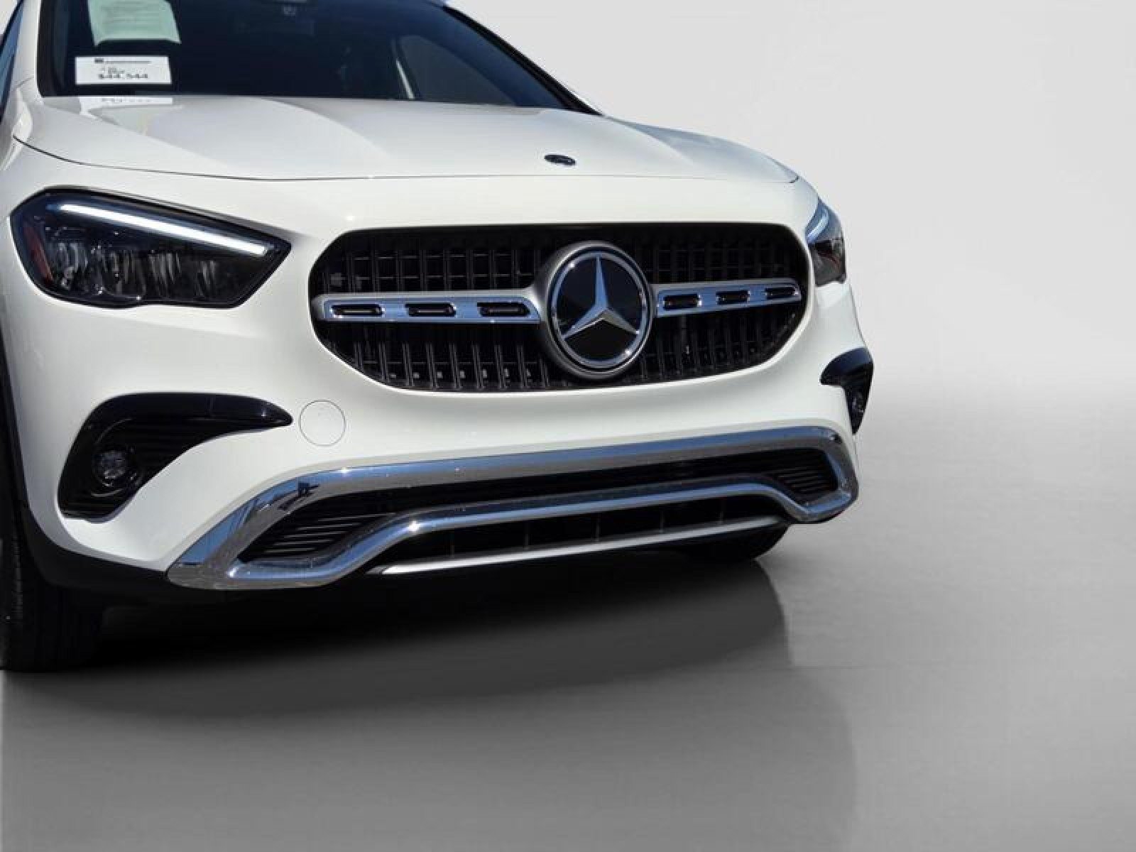 Certified 2026 Mercedes-Benz GLA 250 image 9