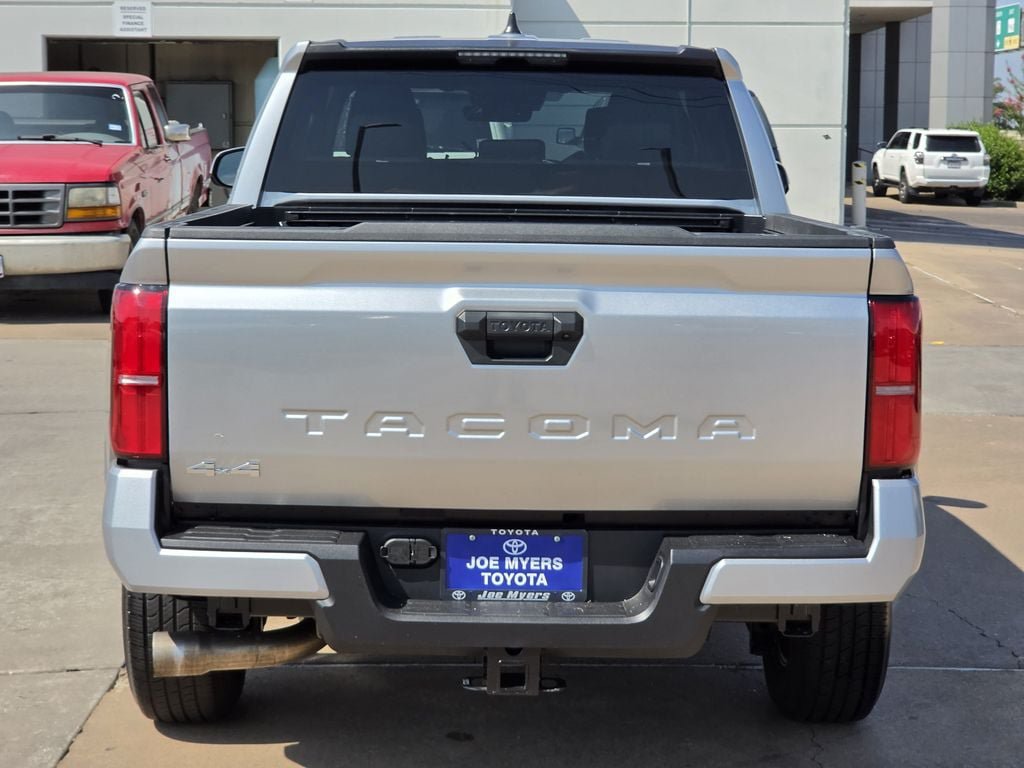 Used 2026 Toyota Tacoma SR5 AWD/4WD image 9