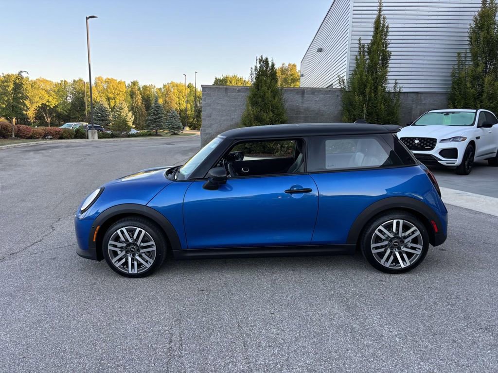 New 2026 MINI Cooper S image 4