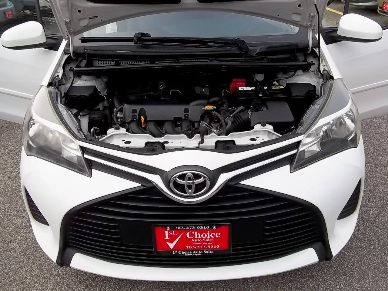 Used 2015 Toyota Yaris L FWD image 19