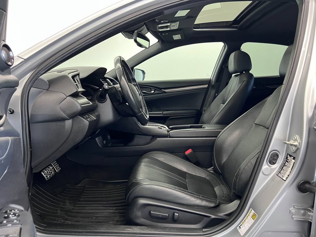 Used 2019 Honda Civic Sport Touring image 5