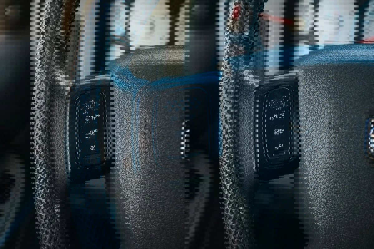 Used 2004 Dodge Ram 2500 Truck SLT w/ Trailer Tow Group image 25