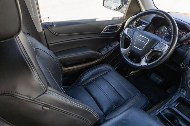 Used 2018 GMC Yukon Denali image 24