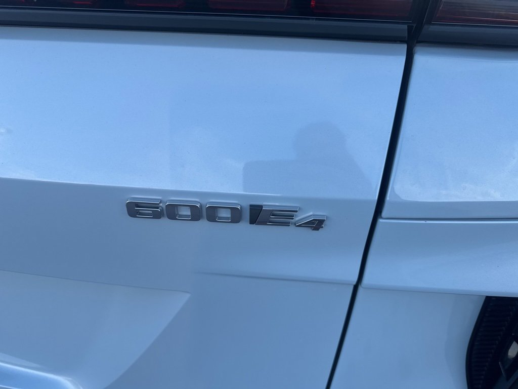 Used 2024 Cadillac Lyriq Sport image 6