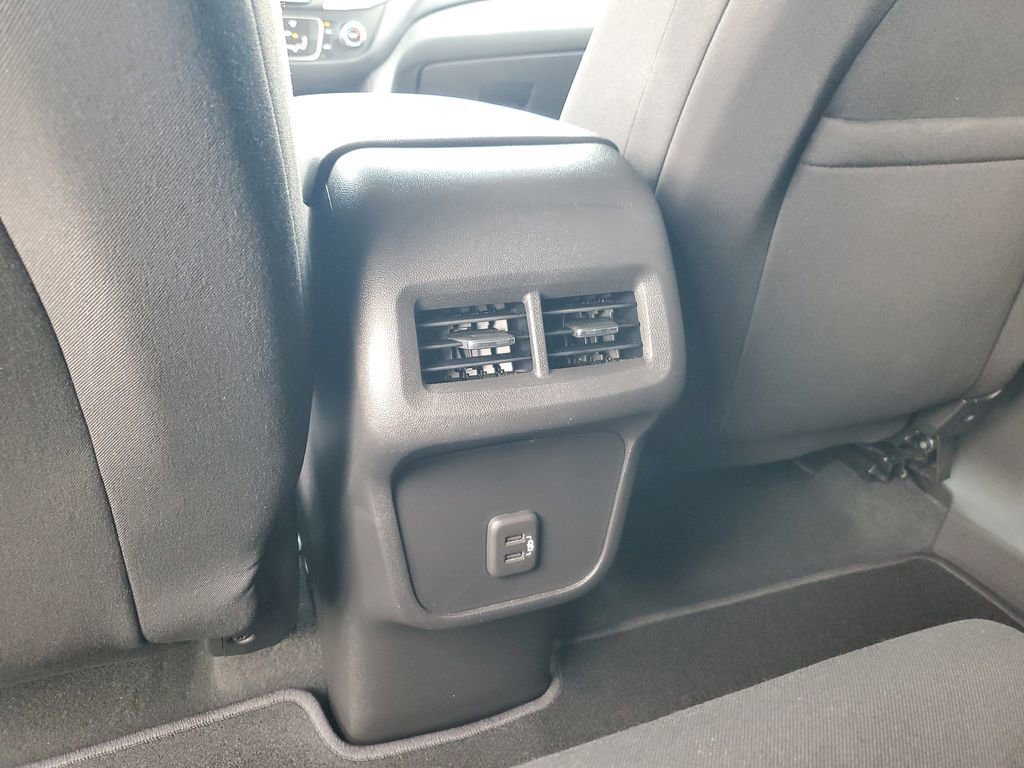 Used 2022 Chevrolet Equinox LT image 12