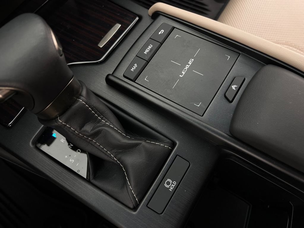 Used 2019 Lexus ES 350 w/ Accessory Package FWD image 21