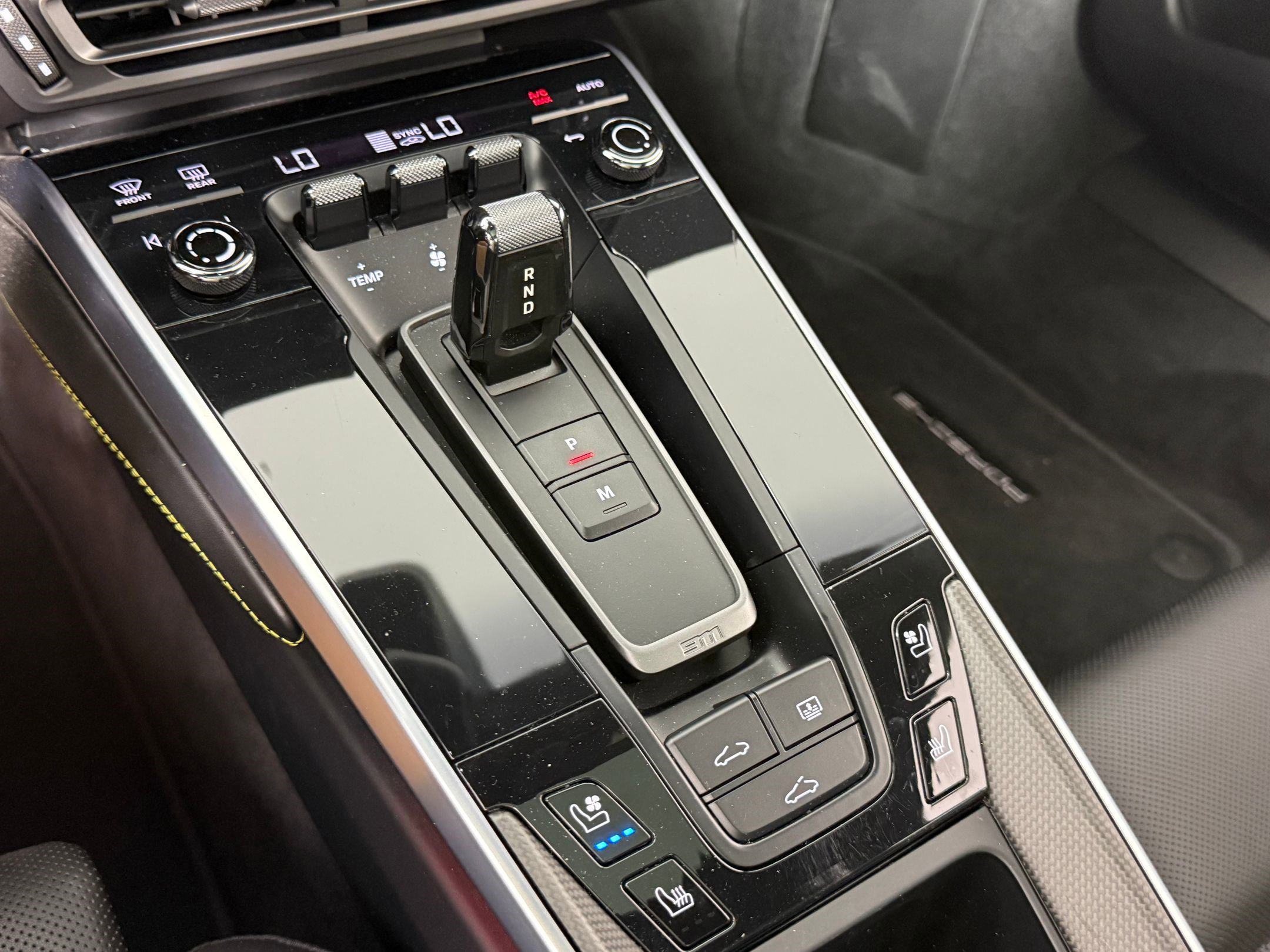 Certified 2022 Porsche 911 Turbo S image 25