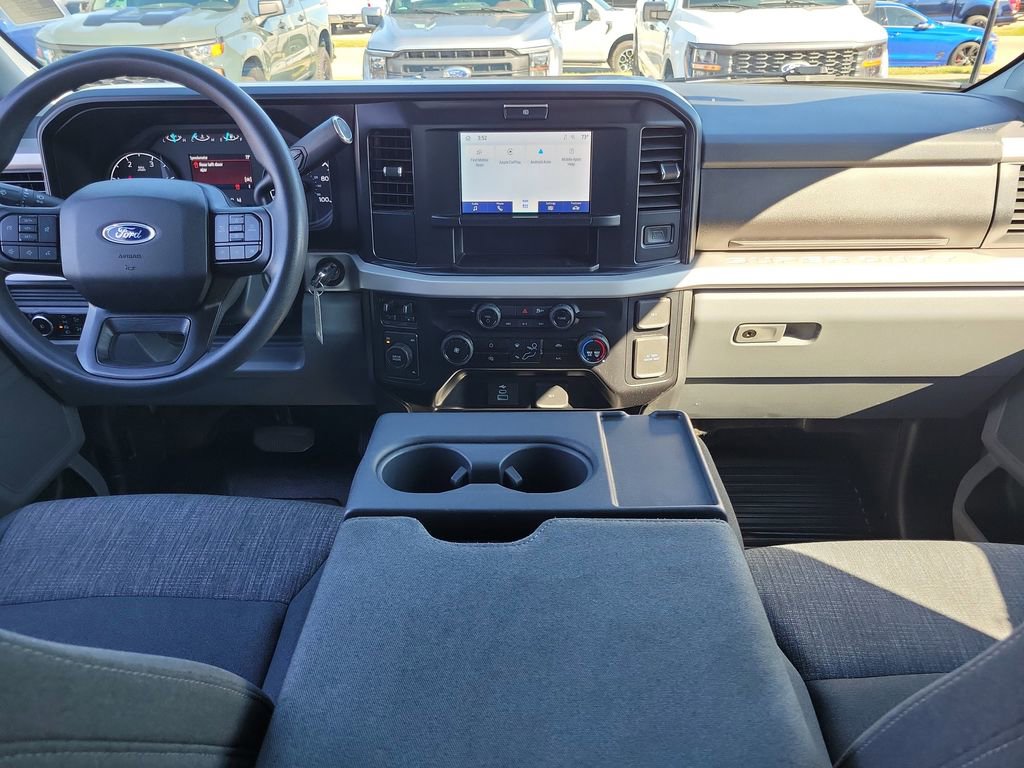 Certified 2025 Ford F350 XLT image 11