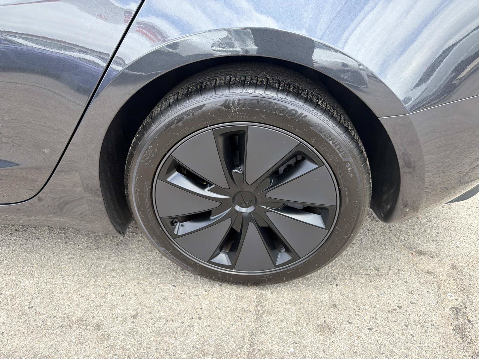 Used 2025 Tesla Model 3 RWD image 7